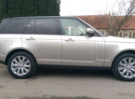 Range Rover Rogue for wedding hire in Henley